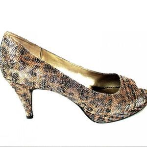 Bandolino Mylah copper shimmer cheetah print pumps